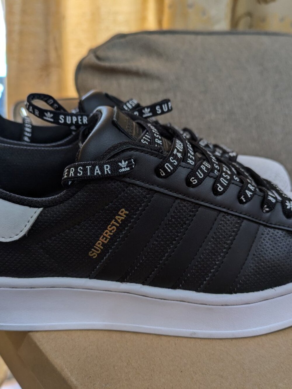 Adidas Superstar Bold BLACK/FTWWHT/GOLDMT Size 7 US Excellent Condition